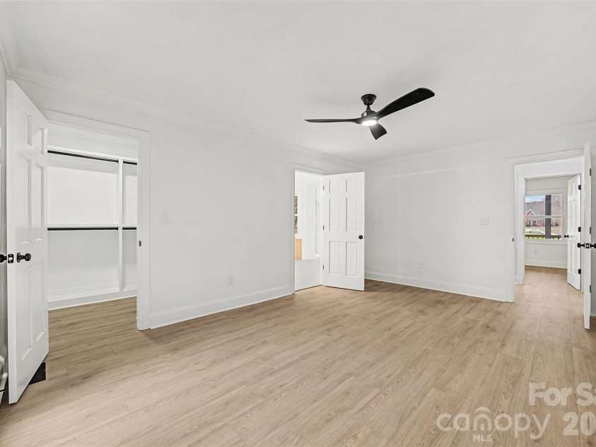 4912 York Highway, Rock Hill, SC 29732.  MLS# CAR4347047, YatesRealty ID 10498. 