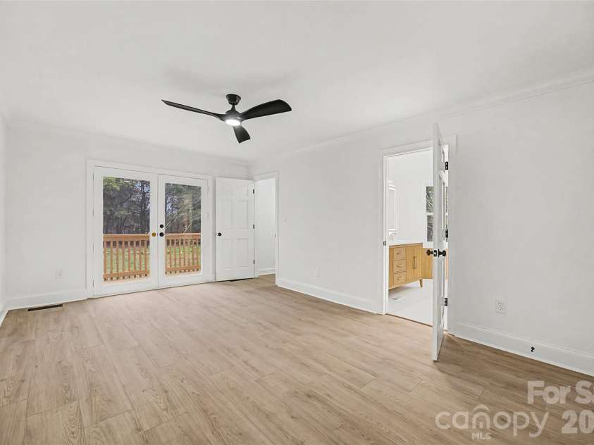 4912 York Highway, Rock Hill, SC 29732.  MLS# CAR4347047, YatesRealty ID 10498. 