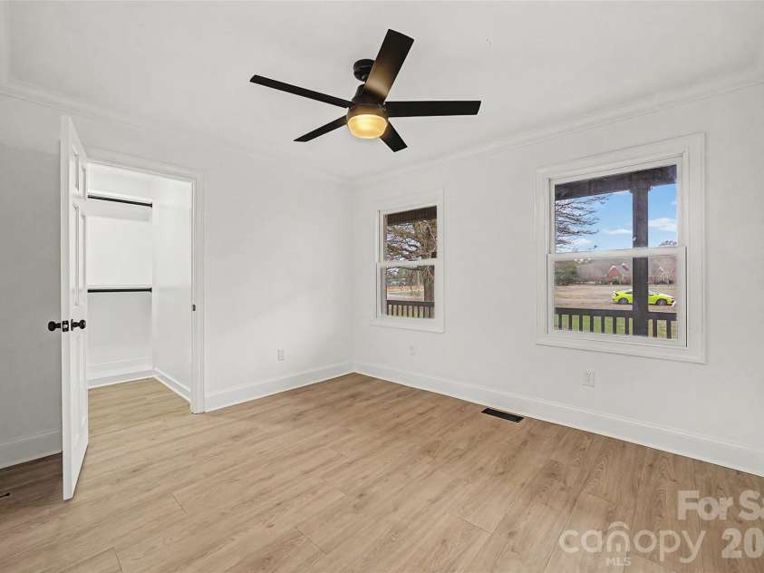 4912 York Highway, Rock Hill, SC 29732.  MLS# CAR4347047, YatesRealty ID 10498. 