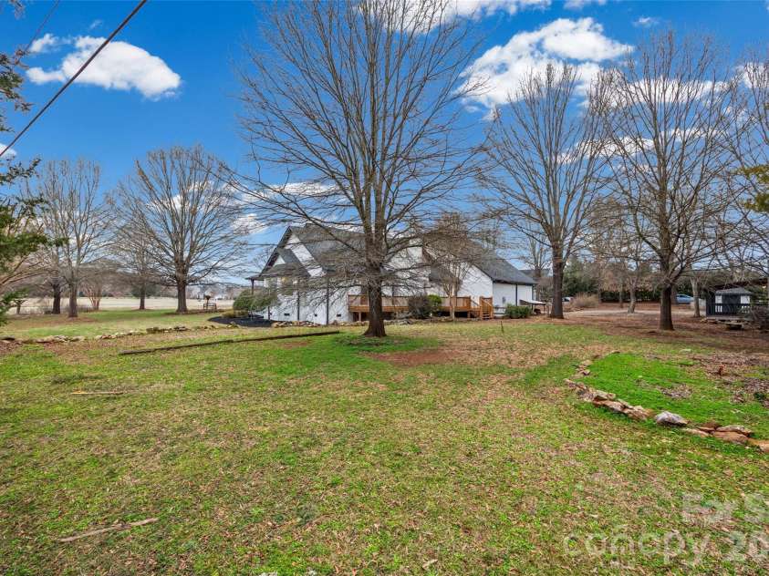 4912 York Highway, Rock Hill, SC 29732.  MLS# CAR4347047, YatesRealty ID 10498. 
