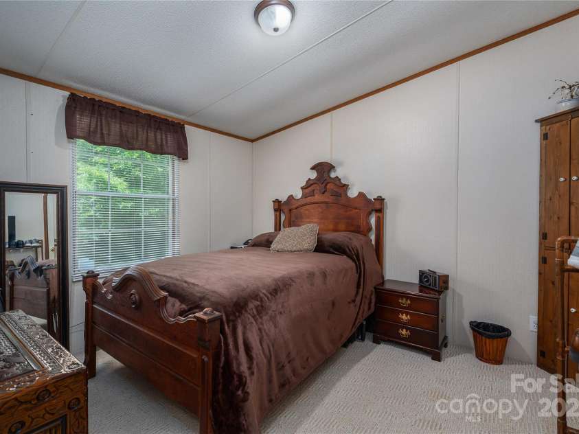 1219 Neely Smith Lane, Gastonia, NC 28056.  MLS# CAR4297721, YatesRealty ID 105. 