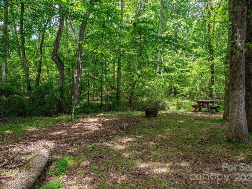 1219 Neely Smith Lane, Gastonia, NC 28056.  MLS# CAR4297721, YatesRealty ID 105. 