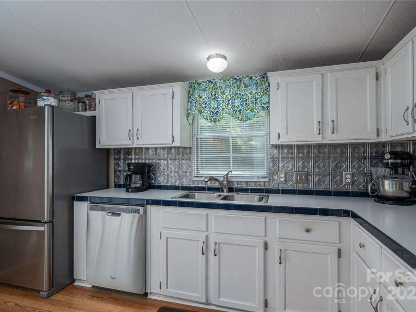 1219 Neely Smith Lane, Gastonia, NC 28056.  MLS# CAR4332846, YatesRealty ID 105. 