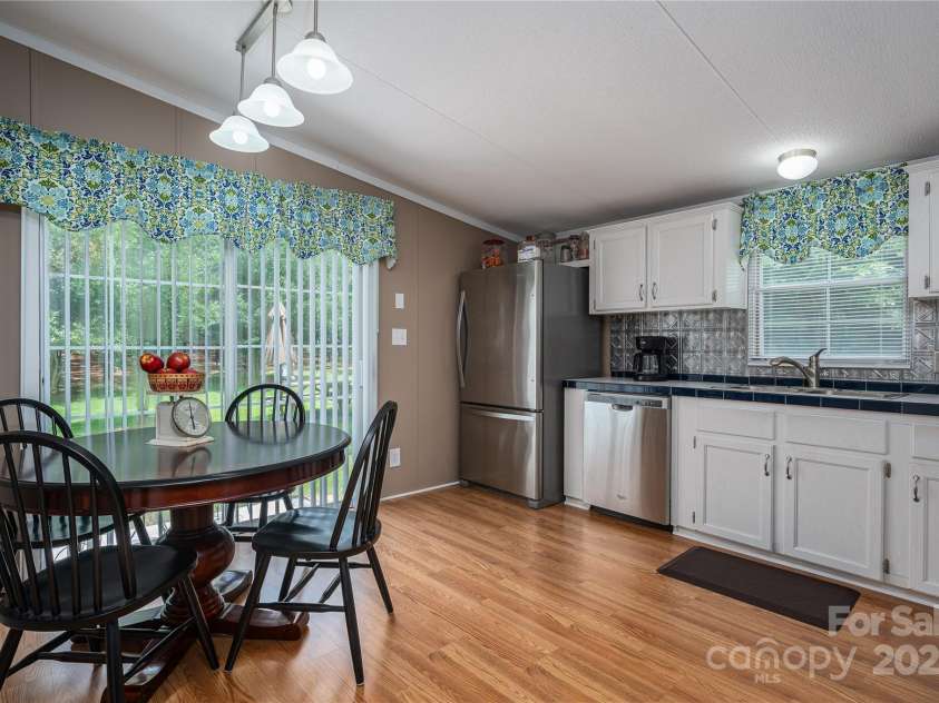 1219 Neely Smith Lane, Gastonia, NC 28056.  MLS# CAR4332846, YatesRealty ID 105. 