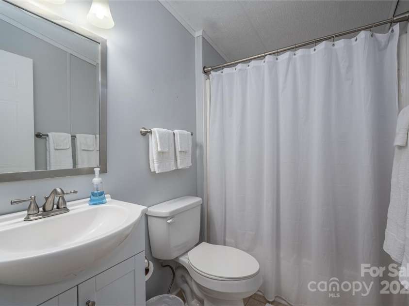 1219 Neely Smith Lane, Gastonia, NC 28056.  MLS# CAR4332846, YatesRealty ID 105. 