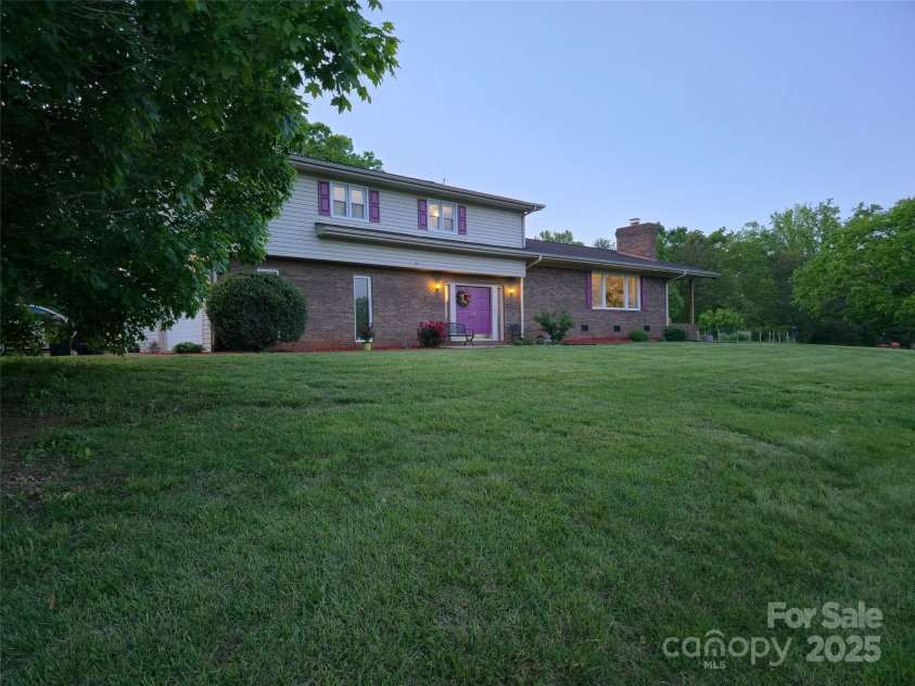 174 Brooke Breeze Lane, Rutherfordton, NC 28139.  MLS# CAR4231711, YatesRealty ID 10500. 