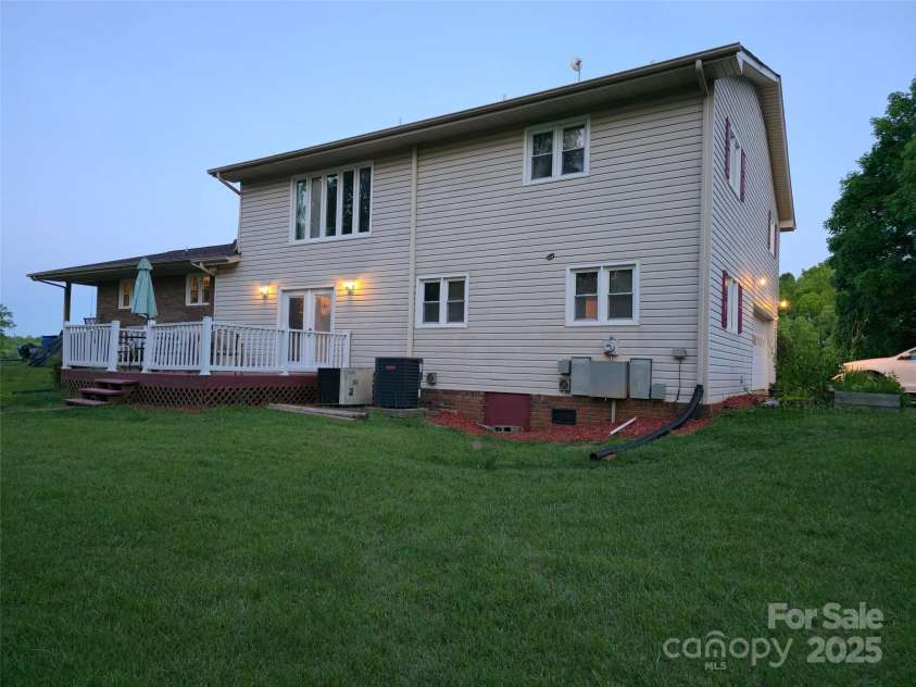 174 Brooke Breeze Lane, Rutherfordton, NC 28139.  MLS# CAR4231711, YatesRealty ID 10500. 