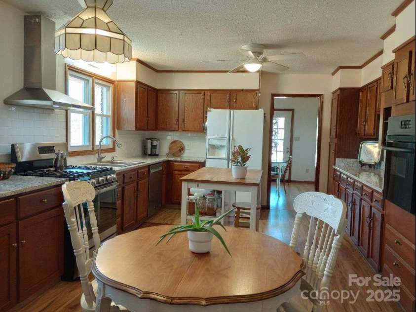 174 Brooke Breeze Lane, Rutherfordton, NC 28139.  MLS# CAR4231711, YatesRealty ID 10500. 