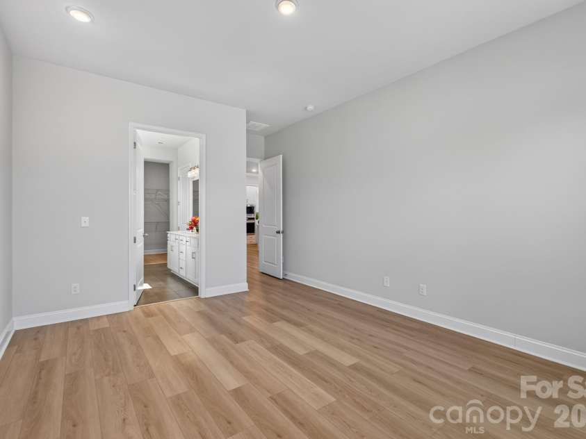 1306 Idyllic Lane, Waxhaw, NC 28173.  MLS# CAR4400609, YatesRealty ID 10501. Primary Bedroom