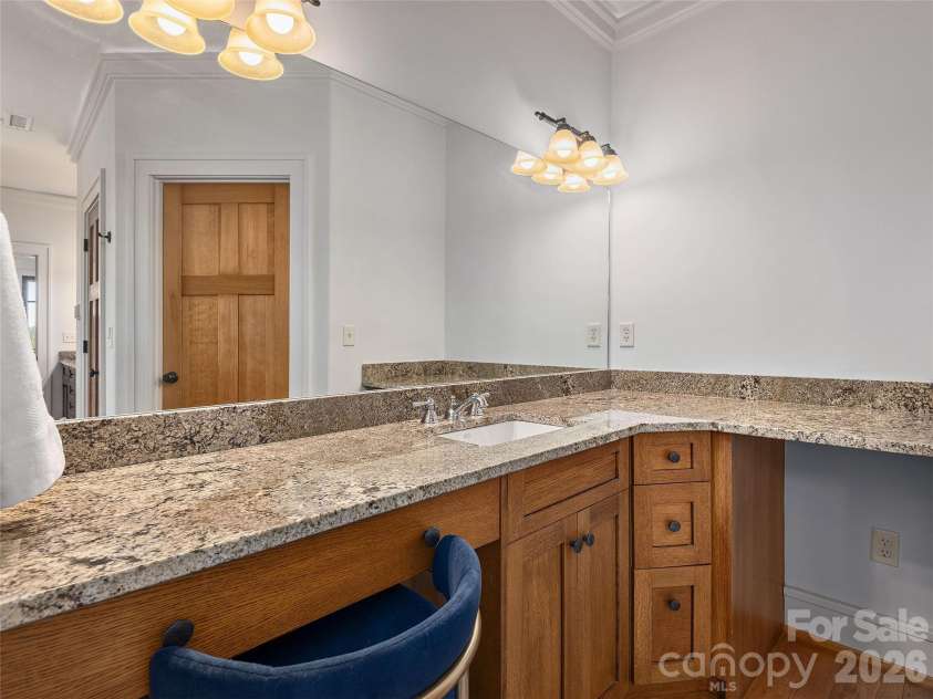 457 Coopers Hawk Drive, Asheville, NC 28803.  MLS# CAR4356580, YatesRealty ID 10502. 