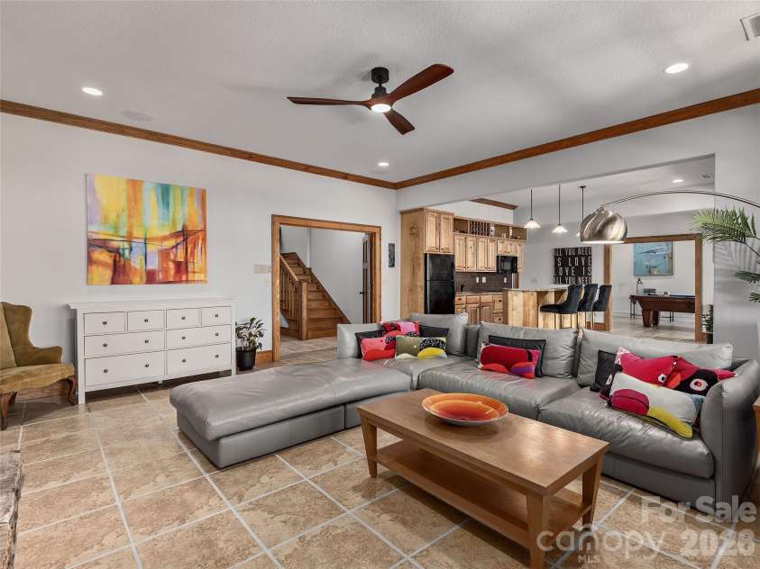 457 Coopers Hawk Drive, Asheville, NC 28803.  MLS# CAR4356580, YatesRealty ID 10502. 