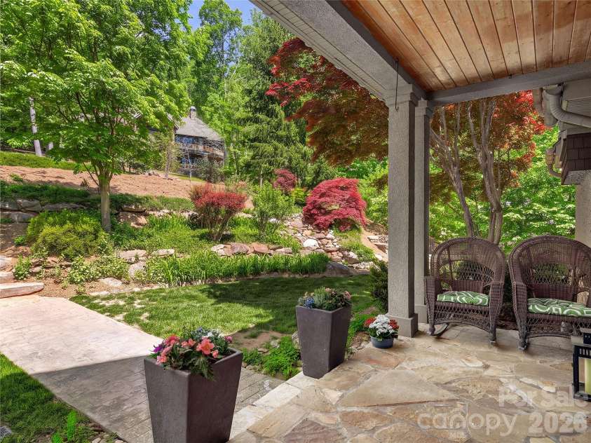 457 Coopers Hawk Drive, Asheville, NC 28803.  MLS# CAR4356580, YatesRealty ID 10502. 