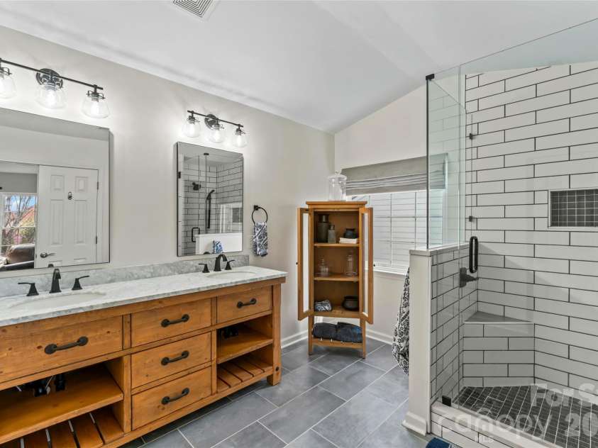112 Audubon Avenue, Mooresville, NC 28117.  MLS# CAR4352520, YatesRealty ID 10504. 