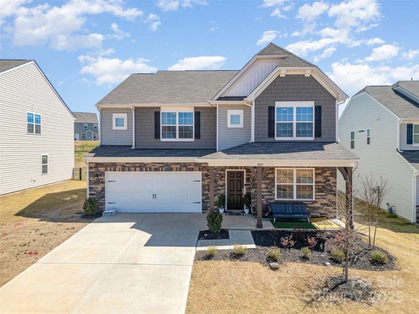 2039 Morning Gold Drive, Maiden, NC 28650.  MLS# CAR4238909, YatesRealty ID 10504. 