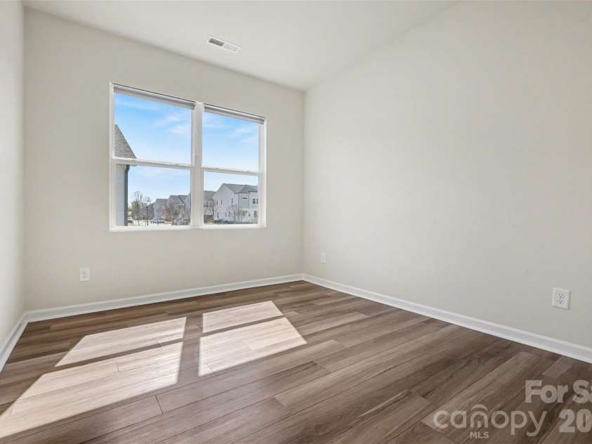 105 Renny Alley, Charlotte, NC 28217.  MLS# CAR4358440, YatesRealty ID 10506. 
