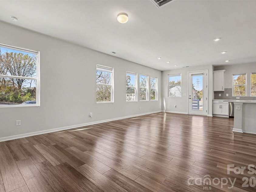 105 Renny Alley, Charlotte, NC 28217.  MLS# CAR4414720, YatesRealty ID 10506. 
