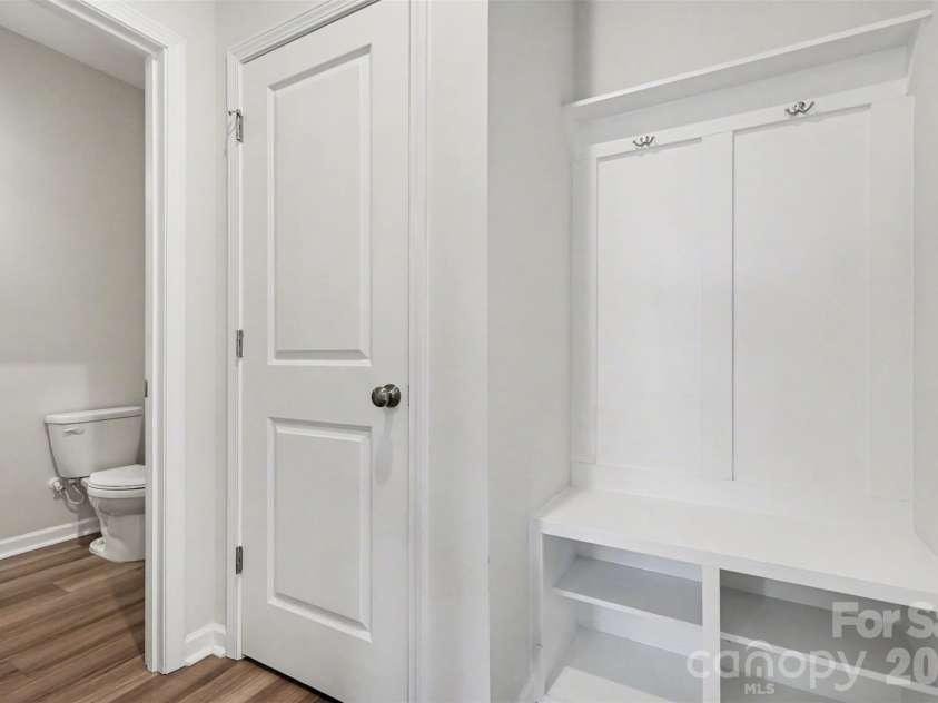 105 Renny Alley, Charlotte, NC 28217.  MLS# CAR4414720, YatesRealty ID 10506. 