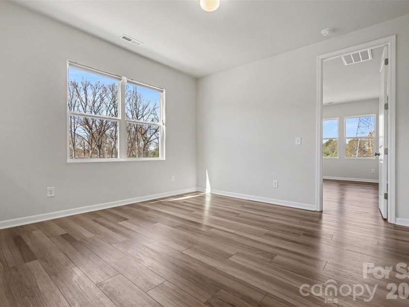 105 Renny Alley, Charlotte, NC 28217.  MLS# CAR4414720, YatesRealty ID 10506. 