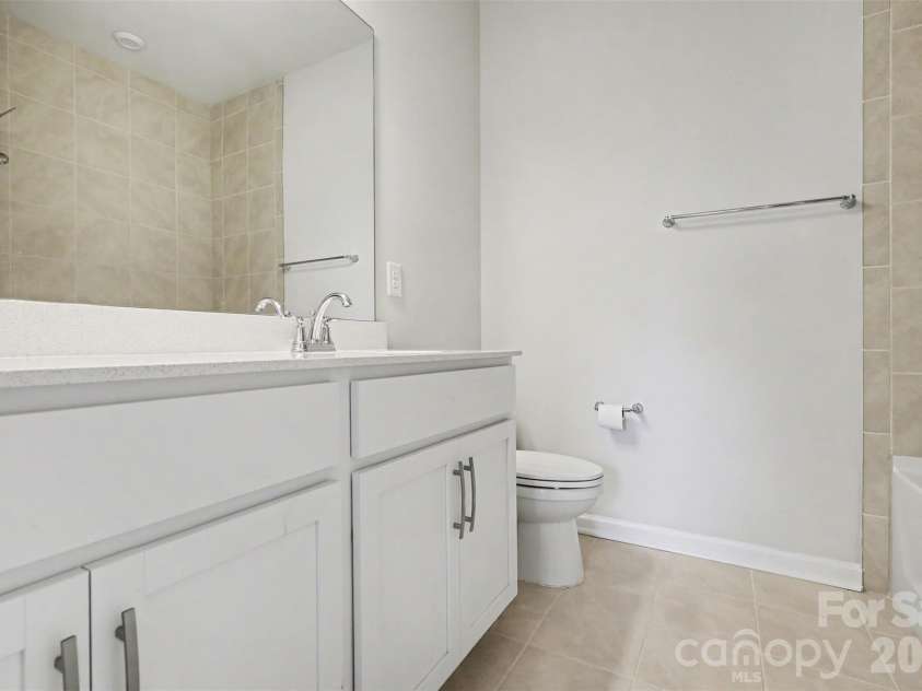 105 Renny Alley, Charlotte, NC 28217.  MLS# CAR4414720, YatesRealty ID 10506. 