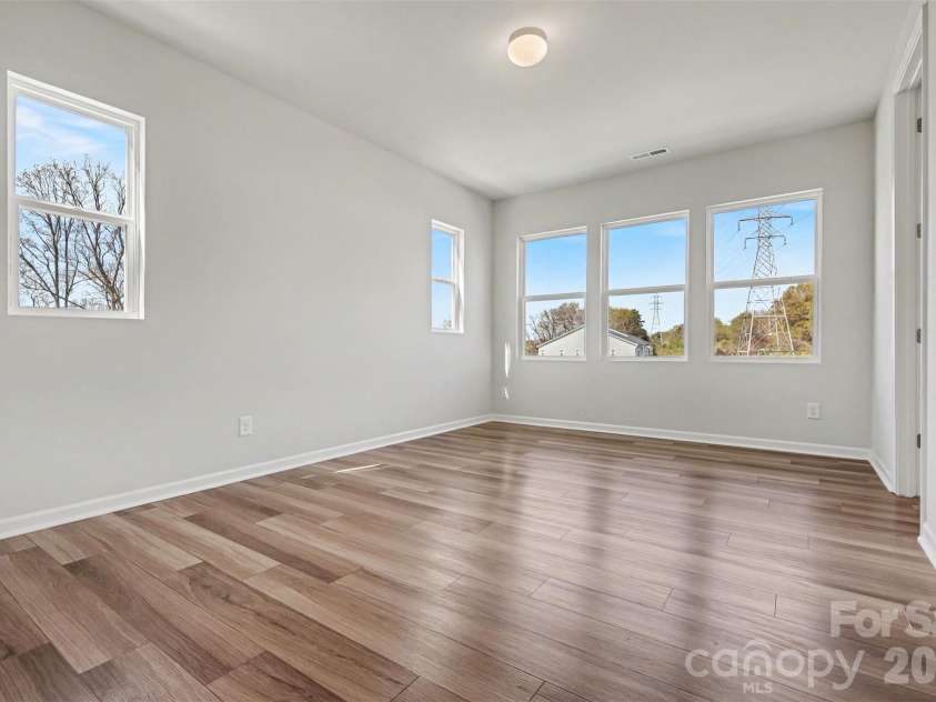 105 Renny Alley, Charlotte, NC 28217.  MLS# CAR4414720, YatesRealty ID 10506. 