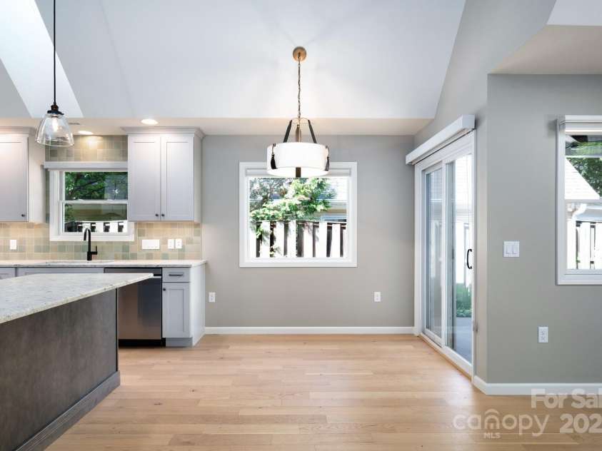 19 Beekeeper Trail, Swannanoa, NC 28778.  MLS# CAR4251601, YatesRealty ID 10506. Dining Area Off of Kitchen