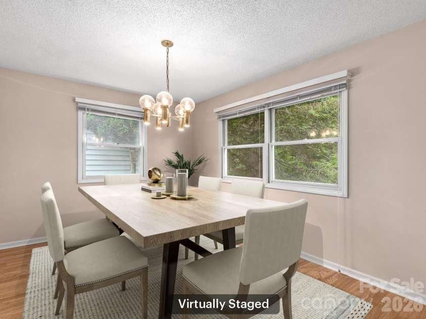20 Cedarcliff Circle, Asheville, NC 28803.  MLS# CAR4360512, YatesRealty ID 10507. 
