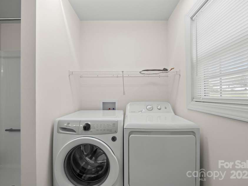 3117 Craig Avenue, Valdese, NC 28690.  MLS# CAR4238105, YatesRealty ID 10507. 