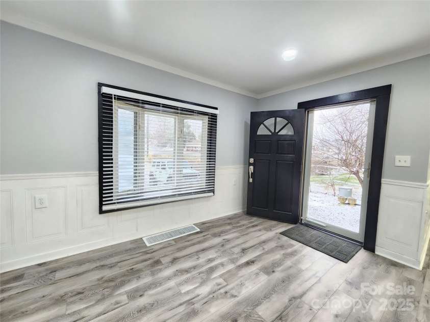 2740 New Leicester Highway, Leicester, NC 28748.  MLS# CAR4212480, YatesRealty ID 10508. 