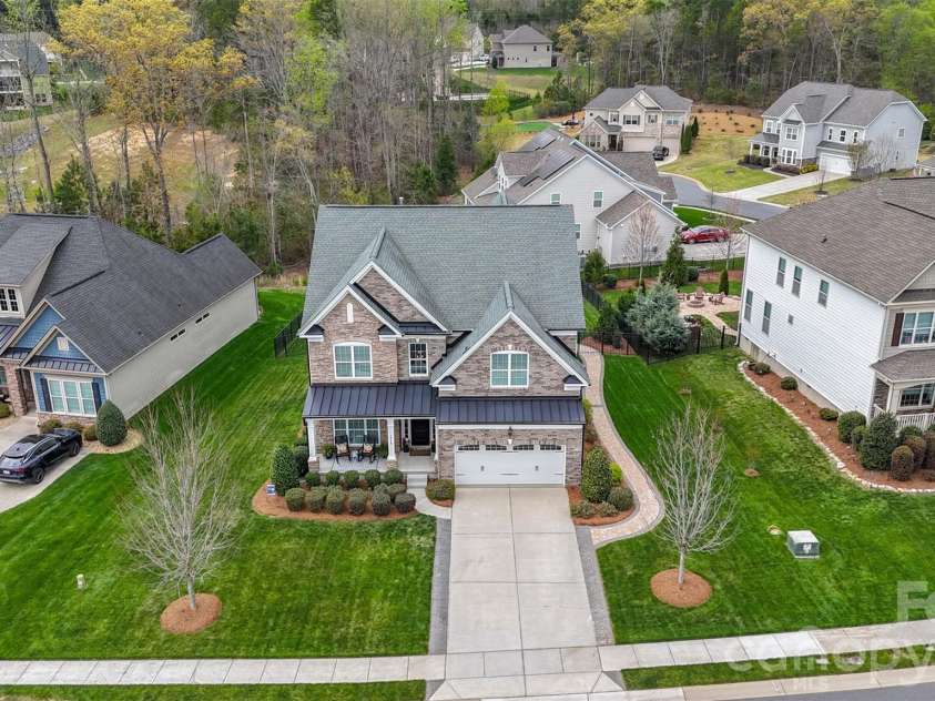 1015 Chippenham Avenue, Lancaster, SC 29720.  MLS# CAR4362086, YatesRealty ID 10509. 
