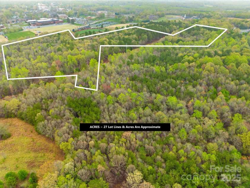 322 Main Street, Shelby, NC 28152.  MLS# CAR4244780, YatesRealty ID 1051. 