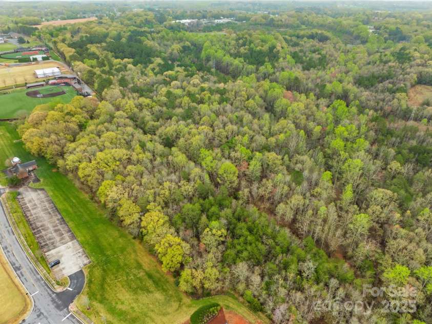 322 Main Street, Shelby, NC 28152.  MLS# CAR4244780, YatesRealty ID 1051. 