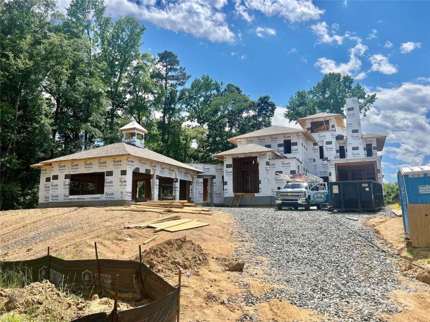 8022 Litaker Manor Court, Charlotte, NC 28270.  MLS# CAR4129194, YatesRealty ID 1051. 