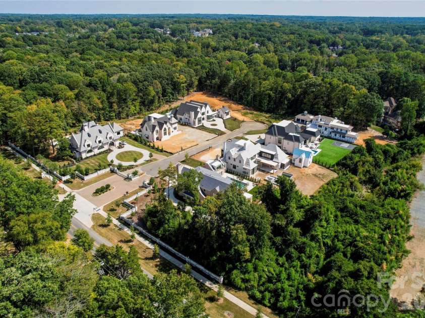 8022 Litaker Manor Court, Charlotte, NC 28270.  MLS# CAR4129194, YatesRealty ID 1051. 