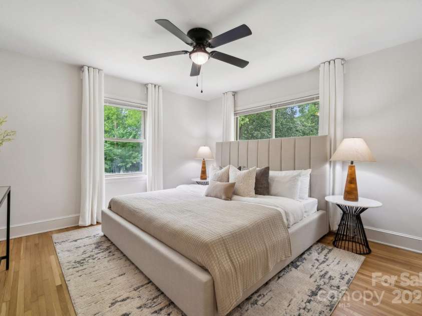 4021 Paisley Place, Charlotte, NC 28208.  MLS# CAR4253006, YatesRealty ID 10511. 