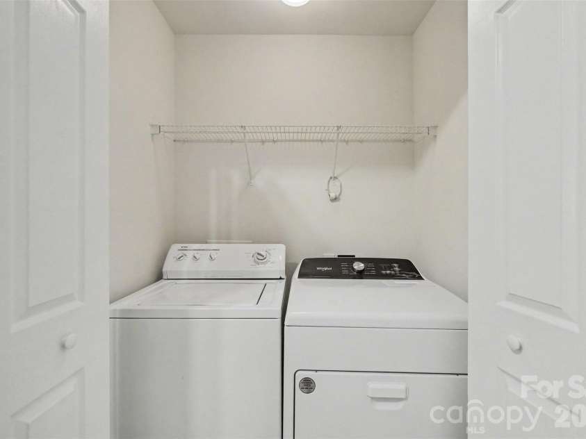 16914 Commons Creek Drive, Charlotte, NC 28277.  MLS# CAR4364676, YatesRealty ID 10512. Laundry Closet