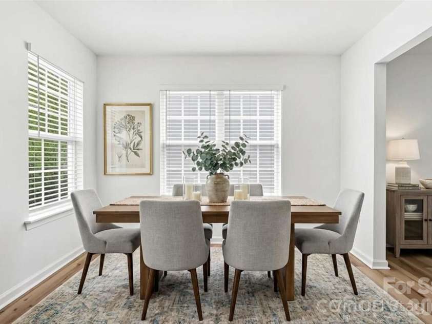 1215 Mcallister Drive, Charlotte, NC 28216.  MLS# CAR4367295, YatesRealty ID 10514. 