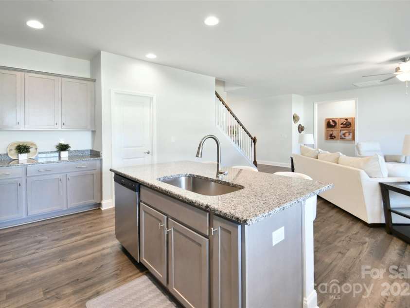 221 Mountain Island Drive, Statesville, NC 28677.  MLS# CAR4244887, YatesRealty ID 10516. 