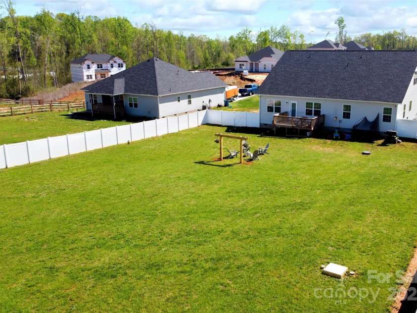 221 Mountain Island Drive, Statesville, NC 28677.  MLS# CAR4244887, YatesRealty ID 10516. 