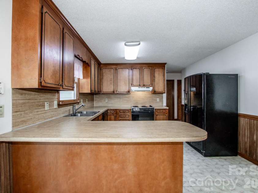 305 Keller Street, China Grove, NC 28023.  MLS# CAR4352151, YatesRealty ID 10516. 