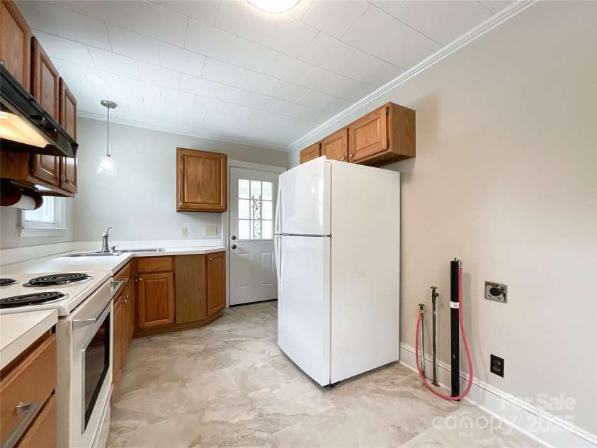 109 Georgia Belle Avenue, Belmont, NC 28012.  MLS# CAR4247616, YatesRealty ID 10517. 