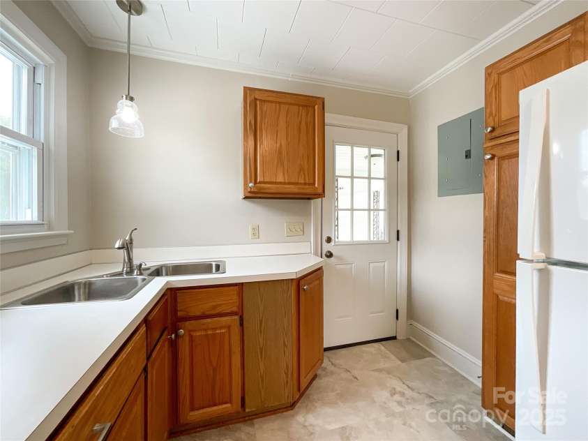 109 Georgia Belle Avenue, Belmont, NC 28012.  MLS# CAR4247616, YatesRealty ID 10517. 