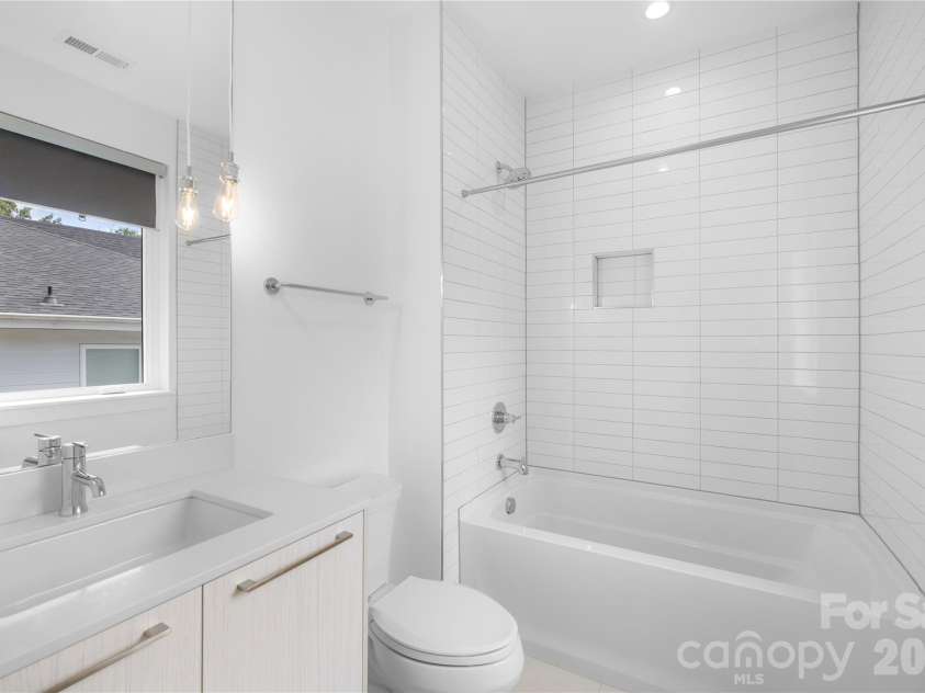 1627 Rama Road, Charlotte, NC 28211.  MLS# CAR4287612, YatesRealty ID 10519. 