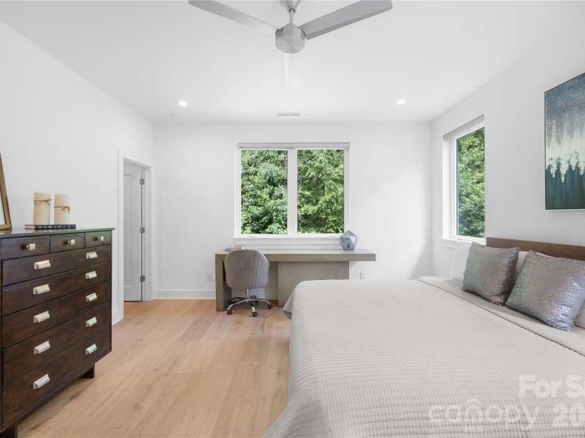 1627 Rama Road, Charlotte, NC 28211.  MLS# CAR4287612, YatesRealty ID 10519. 
