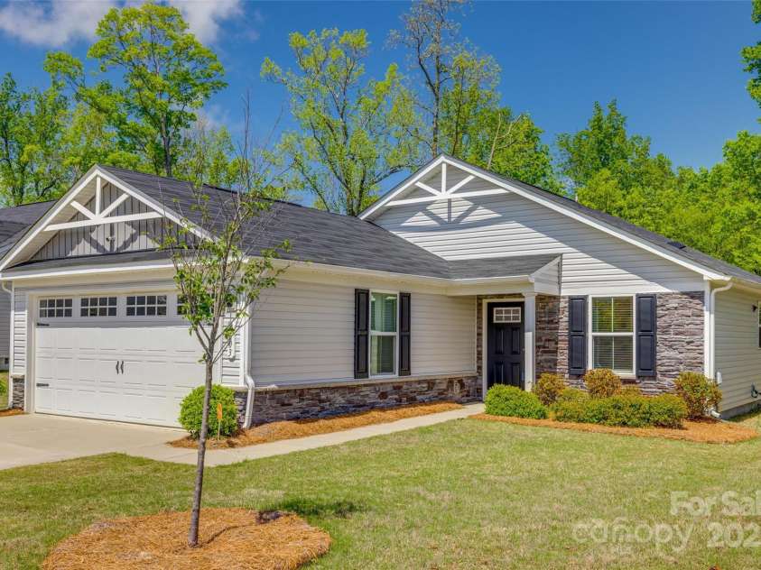 4503 Hunton Dale Road, Concord, NC 28027.  MLS# CAR4241680, YatesRealty ID 10520. 