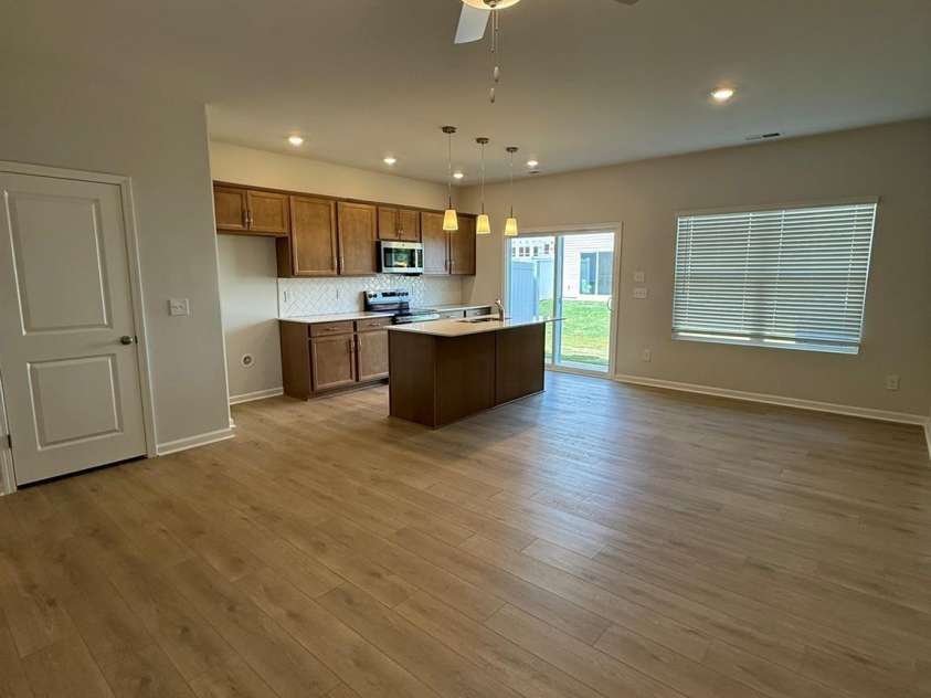 6332 Abelia Avenue, Charlotte, NC 28269.  MLS# CAR4362637, YatesRealty ID 10521. 