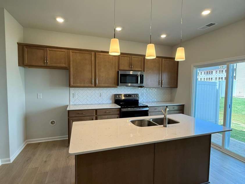 6332 Abelia Avenue, Charlotte, NC 28269.  MLS# CAR4362637, YatesRealty ID 10521. 