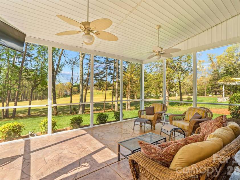 13312 Fremington Road, Huntersville, NC 28078.  MLS# CAR4363449, YatesRealty ID 10524. 