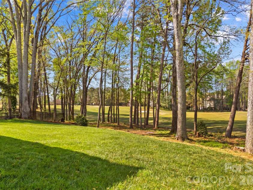 13312 Fremington Road, Huntersville, NC 28078.  MLS# CAR4363449, YatesRealty ID 10524. 