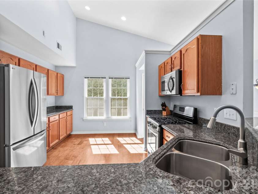 13312 Fremington Road, Huntersville, NC 28078.  MLS# CAR4363449, YatesRealty ID 10524. 