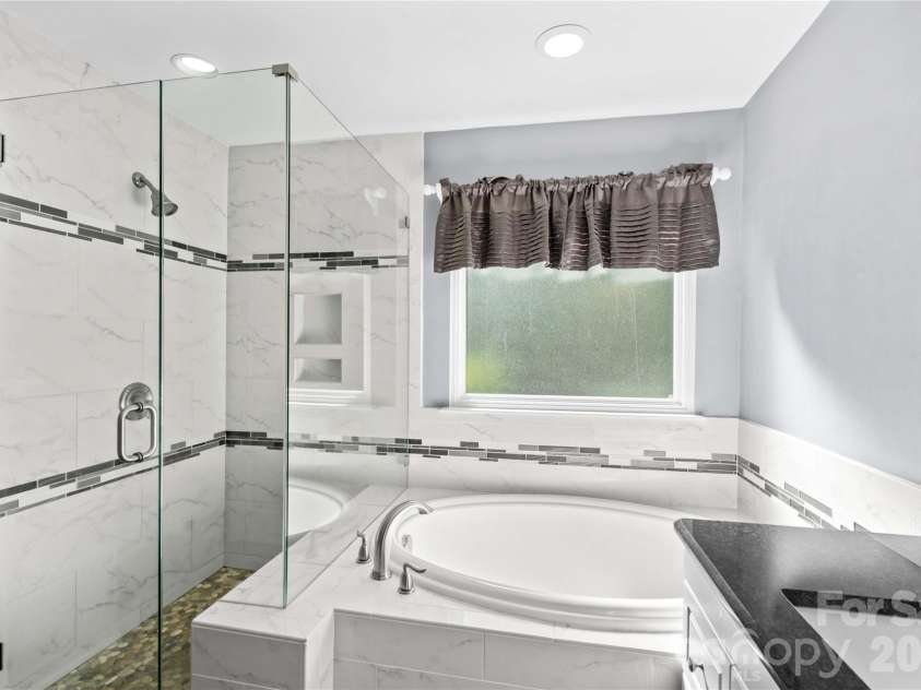13312 Fremington Road, Huntersville, NC 28078.  MLS# CAR4363449, YatesRealty ID 10524. 